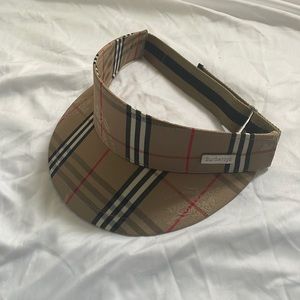 Vintage Burberry Blaid Visor hat!